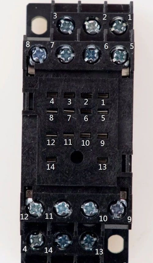 继电器