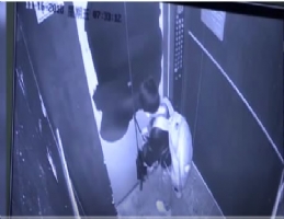 不要让熊孩子一个人坐电梯