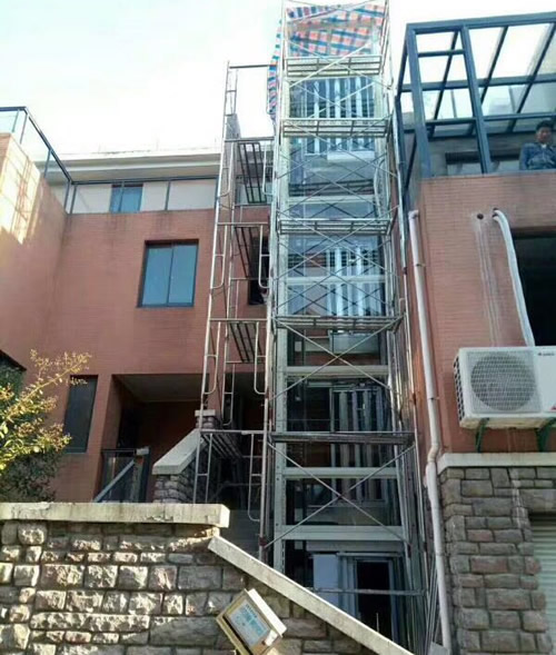 室外外挂电梯