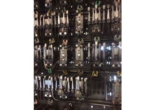继电器