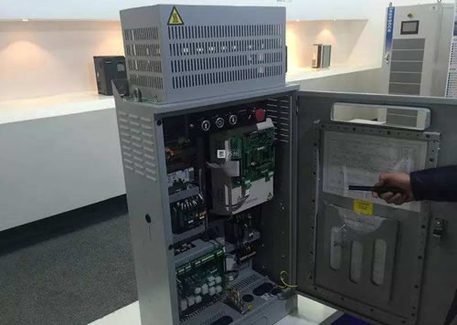 电梯控制柜变频器